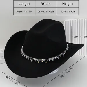 Elegante cappello da cowboy nero western con frange di strass e dimensioni dettagliate
