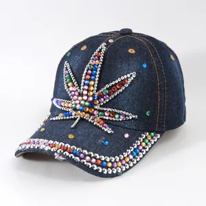 Heavy Rhinestone Denim Baseballkappe mit buntem Blattmuster in Dunkelblau