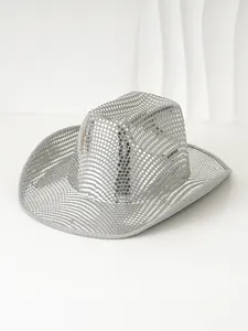 Cappello da cowboy disco d'argento con specchietti riflettenti per esibizioni sceniche.