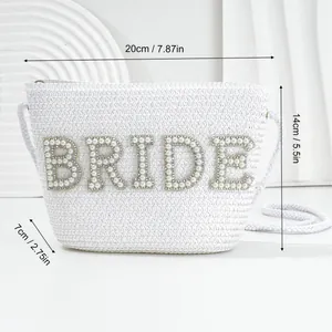 Κομψή λευκή υφαντή τσάντα νύφης με γράμματα BRIDE από πέρλες και διαστάσεις