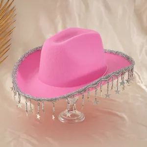 Rosa Y2K-Cowboyhut mit silbernem Besatz und Sternquasten für Partys und Feiern.