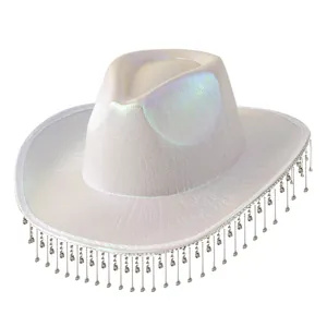 Cappello da cowboy bianco iridescente con frange di strass per festival e spettacoli
