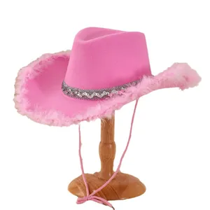 Stilvoller rosa Cowboyhut mit Federbesatz und Paillettenband für Party-Outfits.