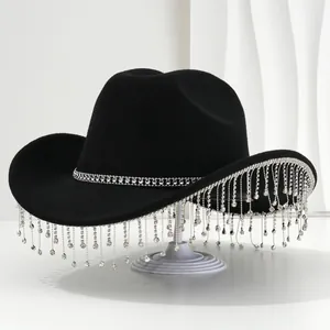 Zwarte vilt cowboyhoed voor dames met fonkelende strass-band en franje kwastjes