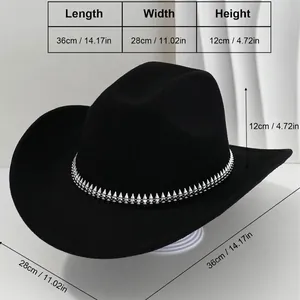 Sombrero cowboy negro con banda de tachuelas plateadas y dimensiones