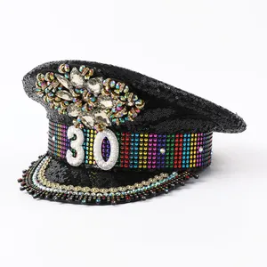 Cappello per festa di compleanno stile Y2K con strass arcobaleno e design perla 30