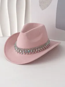 Sombrero de vaquero rosa de fieltro con cadena de flecos de cristal de doble fila