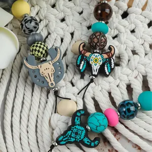 Western cowboy style silicone beaded keychains with bull head and horseshoe charms