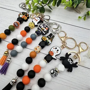 Χειροποίητα μπρελόκ Halloween με χάντρες φαντάσματα αράχνες κολοκύθες και χρωματιστές φούντες