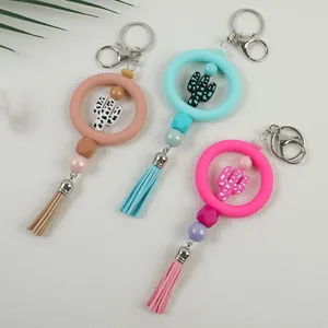 Llavero de cuentas de silicona con forma de cactus y borlas hechas a mano mujer