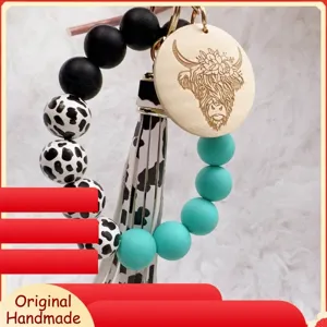 Western Style Highland Cow Beaded Keychain Silicone Beads Cow Print Tassel Laser Engraved Wood Bag Charm Wristlet Key Ring For Women