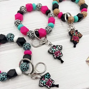 Llavero de Pulsera de Cuentas de Silicona para Mujer Hecho a Mano Estampado de Leopardo Colgante de Uniforme de Enfermera