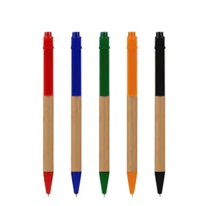Juego de cinco bolígrafos ecológicos con cuerpo de papel kraft en varios colores.