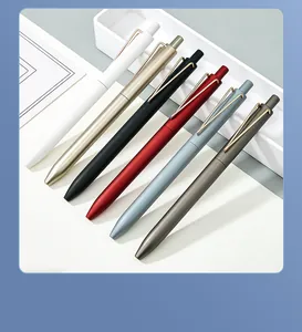 Set of retractable business gel pens with stylish large V-shaped golden metal clips