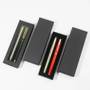 Luxe zwarte getextureerde pennendoos voor twee pennen, ideaal voor zakelijke relatiegeschenken