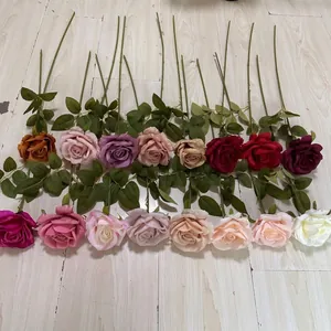 Sortierte mehrfarbige künstliche Seidenrosen mit einem Stiel für Heimdekoration
