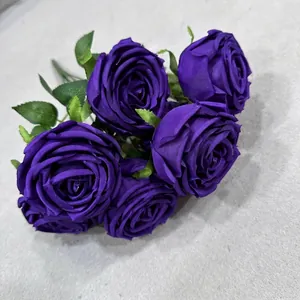 Bouquet di 7 rose artificiali in seta viola scuro per decorazioni di nozze