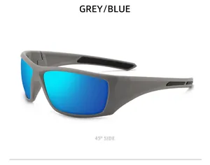Vue latérale à 45 degrés de lunettes de soleil de sport grises aux verres bleus
