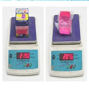 Detail view showing the weight measurement of the pink maltose ice cube squeeze toy.