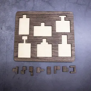 Jeu de casse-tête en bois difficile en forme de bouteilles avec gravure sixpack