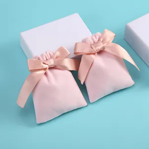 Pochette à Bijoux en Velours Rose Sac Cadeau à Cordon Avec Nœud en Satin Sac d'Emballage pour Mariage Fête Rangement Bijoux