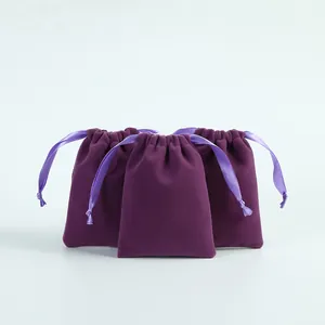 Pochette à Bijoux en Velours Violet avec Cordon Petit Sac Cadeau pour Rangement de Bracelets Colliers Boucles d'Oreilles