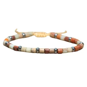 Handgefertigtes böhmisches verstellbares Armband mit Natursteinperlen im Vintage-Stil