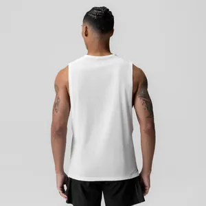 Vue arrière du débardeur de fitness en mesh blanc pour homme