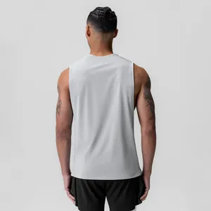 Vue arrière d'un débardeur de sport en maille respirante pour homme pour l'entraînement