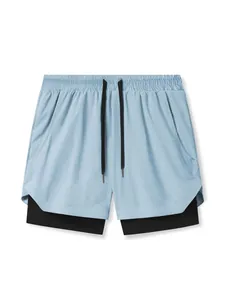 Short de course 2-en-1 bleu clair pour hommes avec couche de compression noire