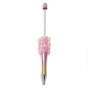 Creatieve roze roos en vlinder kralenpen met gegalvaniseerde gradiënt behuizing.