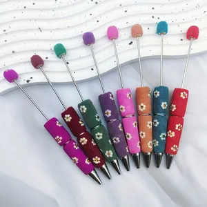 Bolígrafos decorativos de cuentas DIY con brillantes patrones florales de margaritas