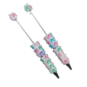 Elegante handgefertigte Perlenstifte mit bunten Schleifen für Valentinstagsgeschenke