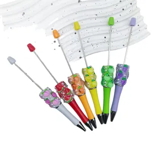 Kleurrijke DIY fruit kralen balpennen met decoratieve parels en unieke fruit bedels van set