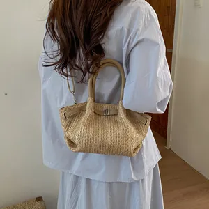 Elegante bolso de paja tejida para vacaciones de verano y conjuntos diarios versátiles