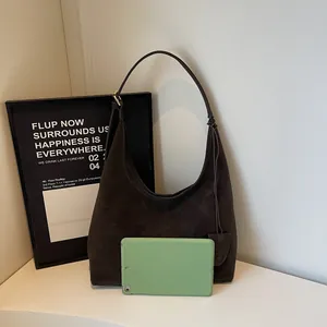 Minimalist retro brown hobo shoulder bag with matte leather finish for daily wear