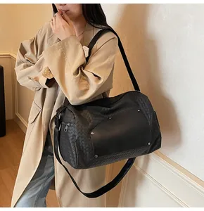 Elegante borsa da palestra intrecciata nera da donna con grande capacità in stile lifestyle