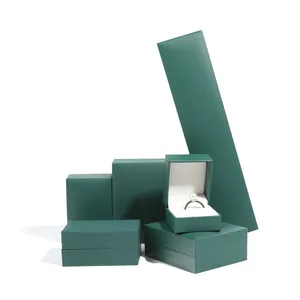 Premium emerald green faux leather paper jewelry box set for rings pendants bracelets