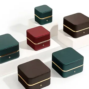 Elegante collezione di portagioie in pelle PU con raffinati dettagli dorati