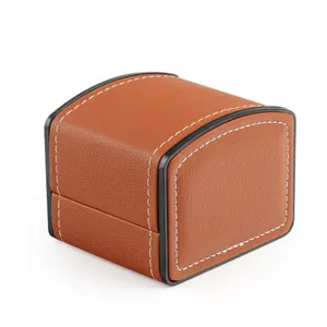 Premium braune Uhrenbox aus PU-Leder mit weißen Nähten und praktischem Klappdeckel