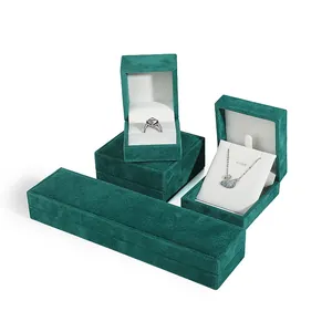 Elegant forest green velvet jewelry box set for storage of rings and necklaces