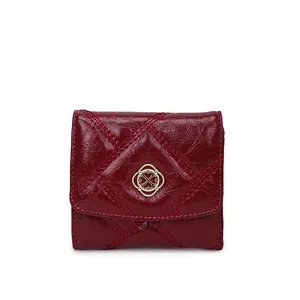 Quilted burgundy faux leather short wallet for women with a golden clover clasp