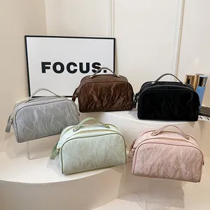 Large capacity crinkled texture cosmetic bags in five elegant colors for modern women