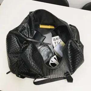 Grand sac de voyage en cuir tressé noir pour les affaires et le sport de fitness