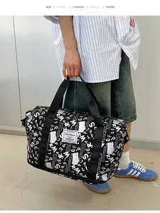 Bolsa de viaje de gran capacidad con elegante diseño de grafiti para fitness y viajes
