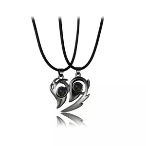 Magnetic heart projection necklace for couples with I Love You in 100 languages