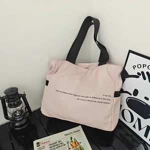 Bolso Tote de Nailon para Mujer Gran Capacidad Moda Empalme Bolso de Hombro para el Sobaco 2024 Nuevo Bolso de Mano Casual Versátil Diario