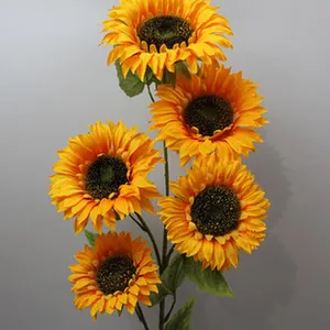 Detailansicht lebensechter künstlicher Sonnenblumen für Heim- und Eventdeko.