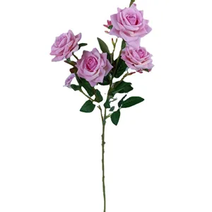 Gambo di rose rosa artificiali con quattro teste in seta per decorazioni di casa