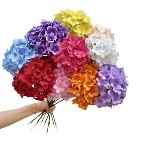 Bunter künstlicher Hortensienstrauß für Hochzeiten und florale Wohndekorationen